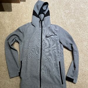 Nike athletic jacket (Mens SMALL/Youth XL)